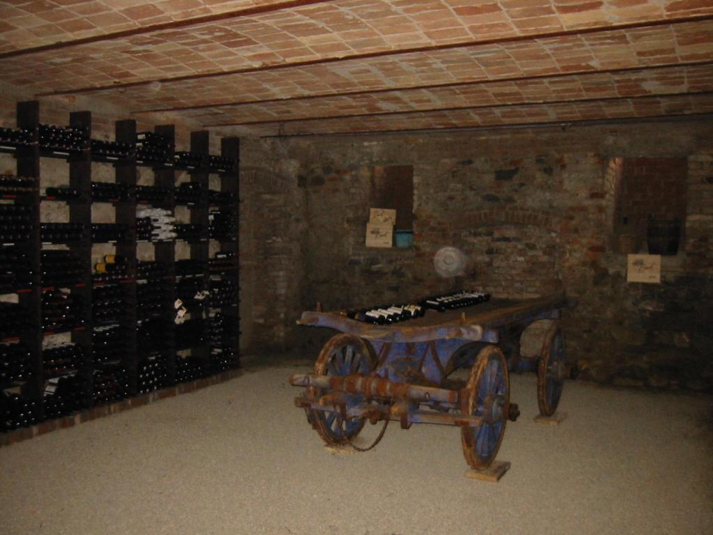 La Briccola Villa Diano dʼAlba Buitenkant foto