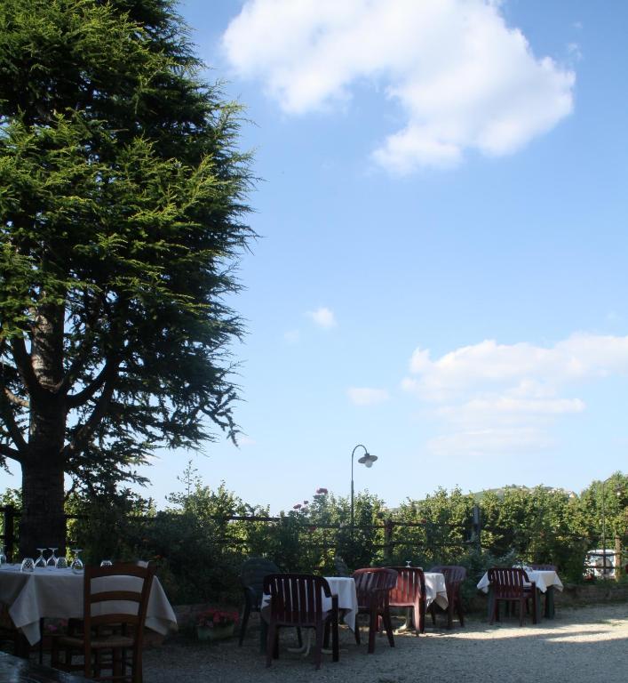 La Briccola Villa Diano dʼAlba Buitenkant foto